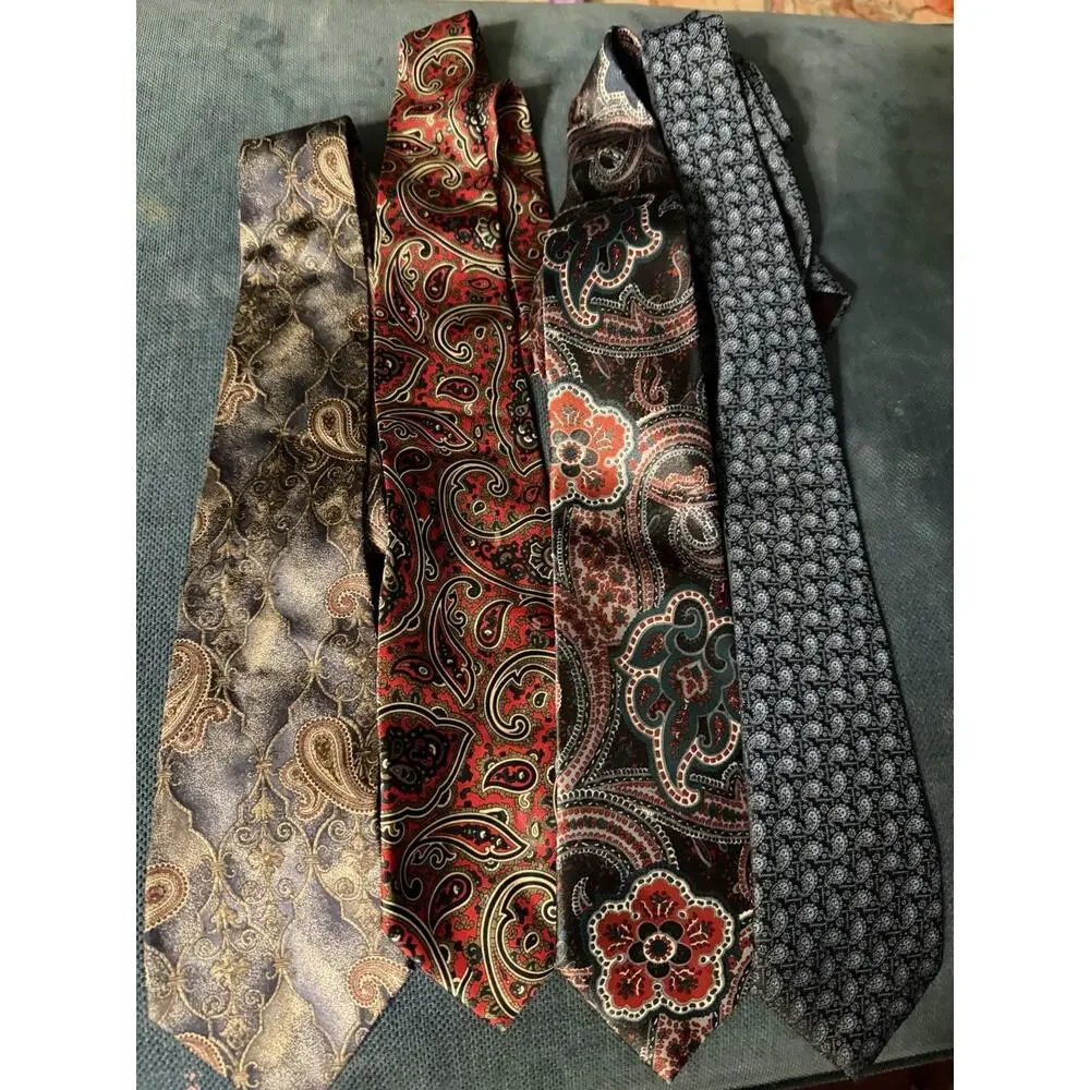 Vintage 100% Silk Poly Tie Bundle Lot Of 12 Italian Label Mix Paisley Colorful